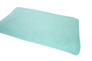 Knitted panel - blanket - mint 
